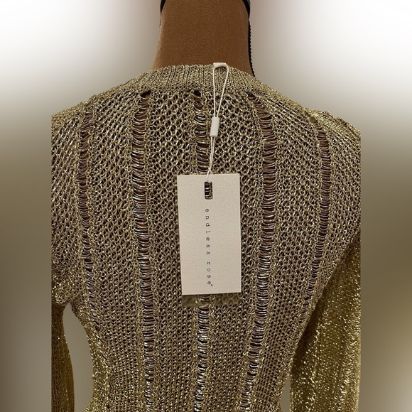 Endless Rose Gold Crew Neck Sweater - NWT - Picture 4 of 4